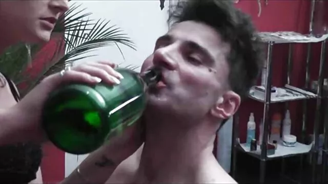 لا أحد يستطيع مقاومة هذا الشقراء شريط sex افلام اجنبي الشاشة