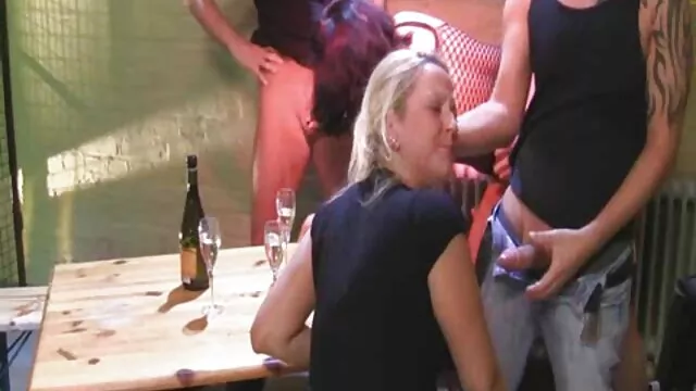 في افلام اجنبية سكس فيديو العمل مع عزيزي دانيكا