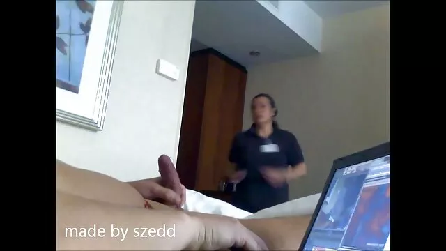 هزاز في سن المراهقة تنزيل مقاطع سكس اجنبيه امرأة سمراء