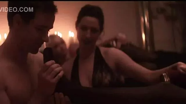 العراة العاهرة الفم سكس اجنبية مجانية مارس الجنس من قبل رجلها