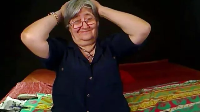 أخي للتدليك مقاطع سكس من افلام اجنبي